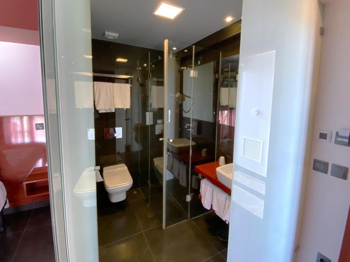 Hotel Oceano Nazaré Buitenkant foto