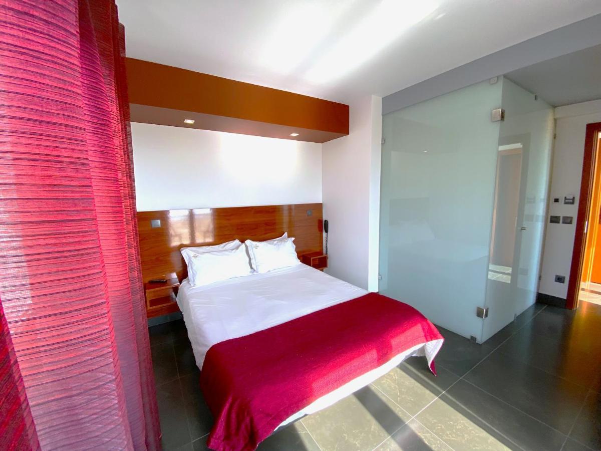 Hotel Oceano Nazaré Buitenkant foto
