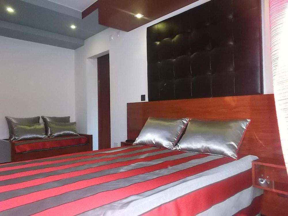 Hotel Oceano Nazaré Buitenkant foto